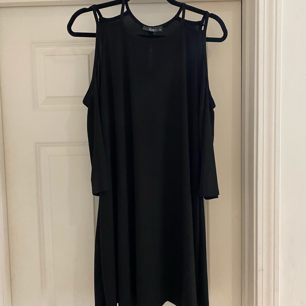 Black Quarter Sleeve Dress